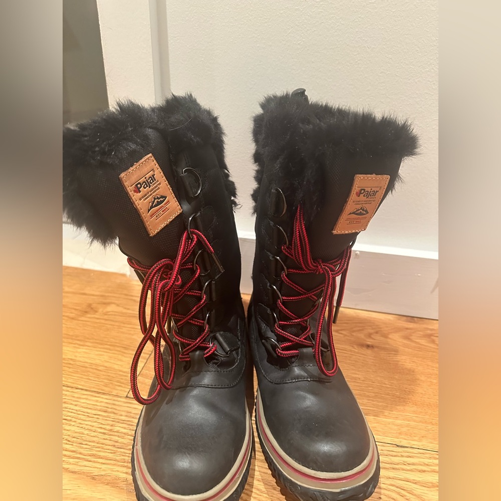 Women’s Pajar Winter Boots - Size 8